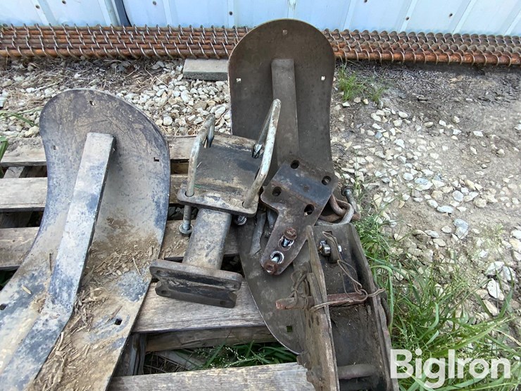 john-deere-608c-image-12
