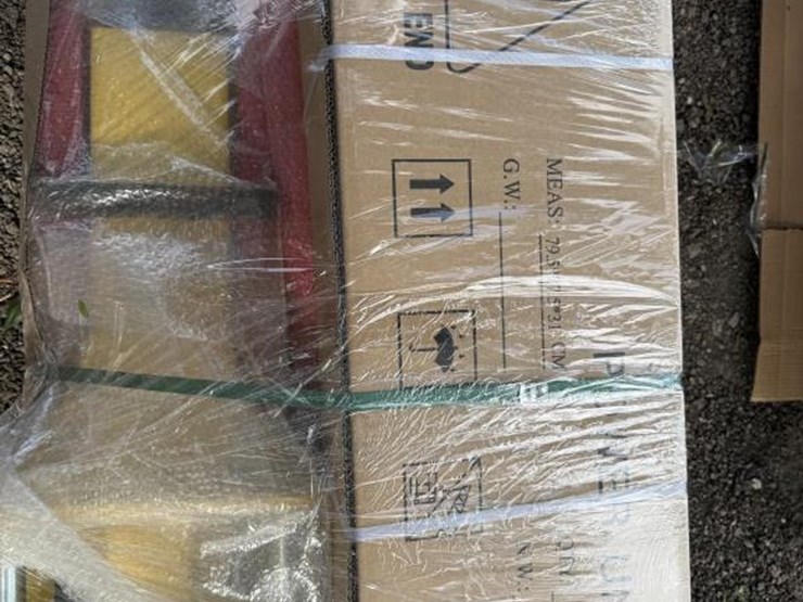 #18-•-10,000lb-two-post-base-plater-auto-lift-image-3