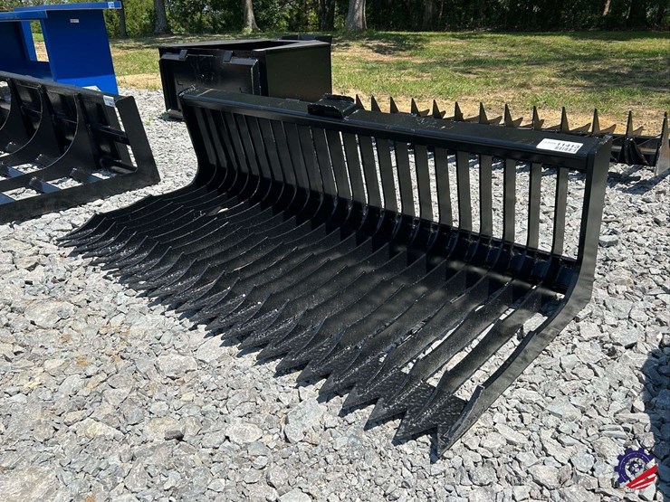 skid-steer-fine-skeleton-bucket-low-side-attachment-image-1