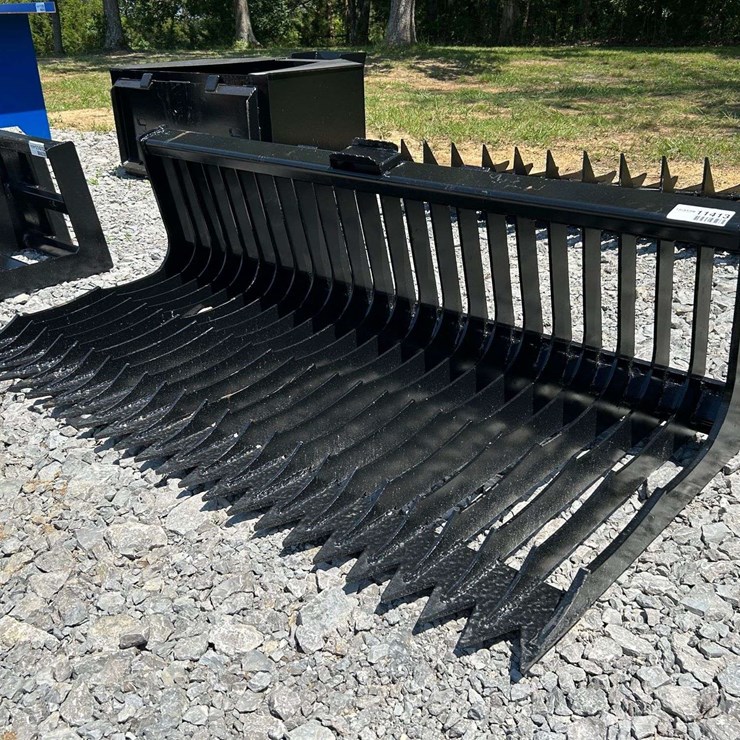Skid Steer Fine Skeleton Bucket Low Side Attachment