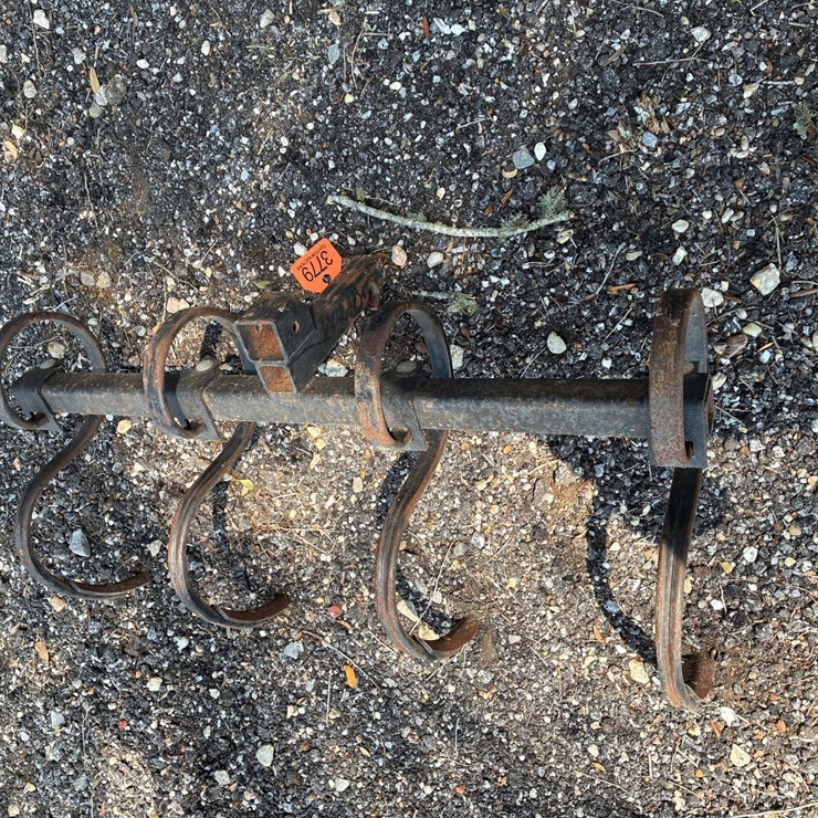 #3779 • 4 wheeler plot rake