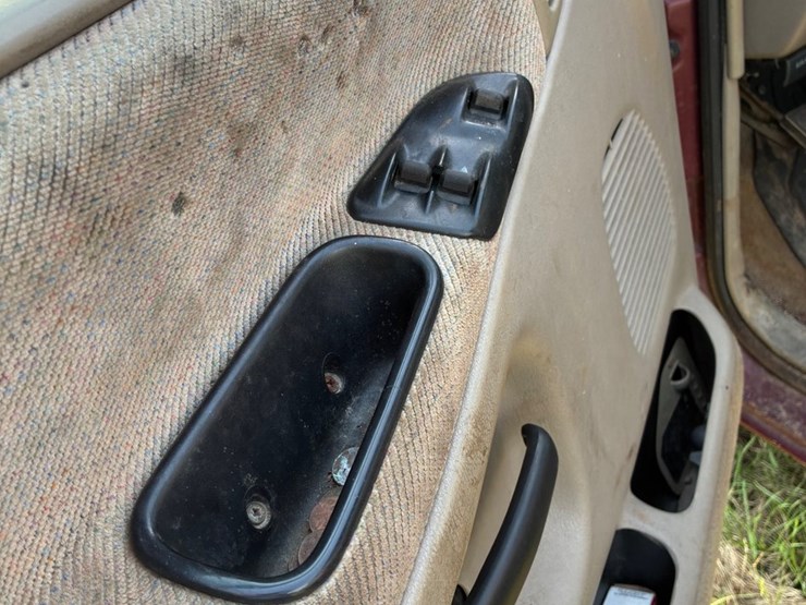1996-dodge-ram-1500-image-9