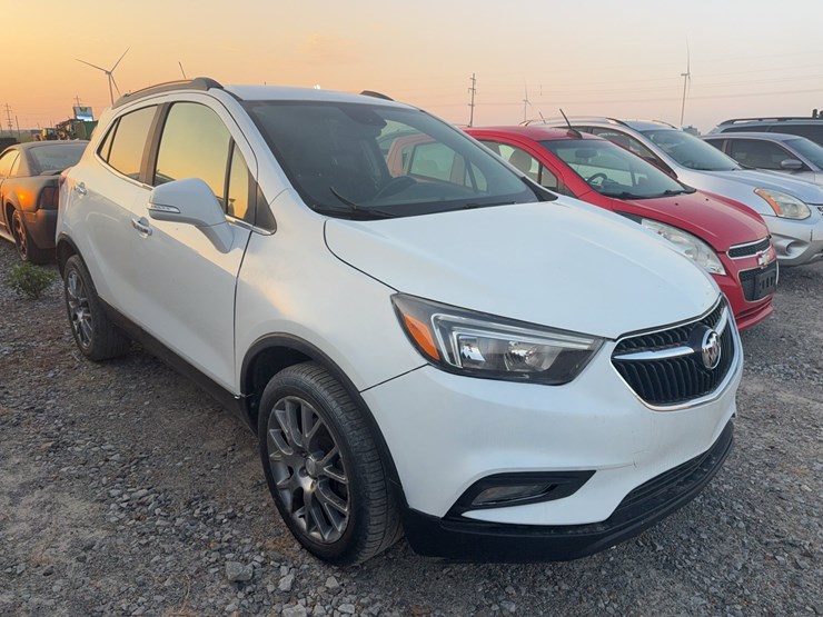 2017-buick-encore-image-3