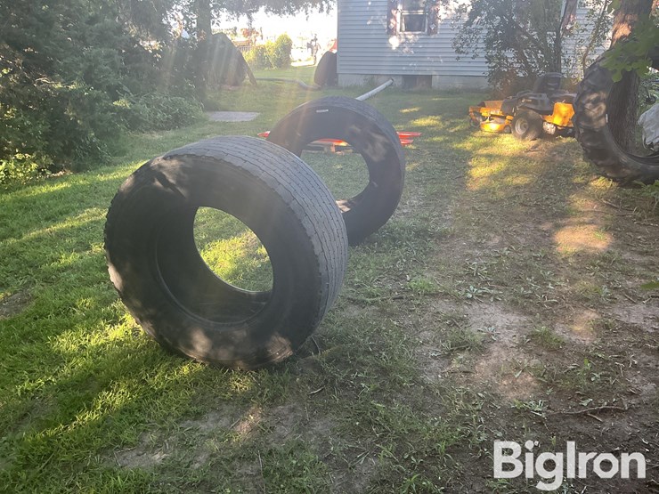 michelin-455/55r22.5-super-single-truck-tires-image-5