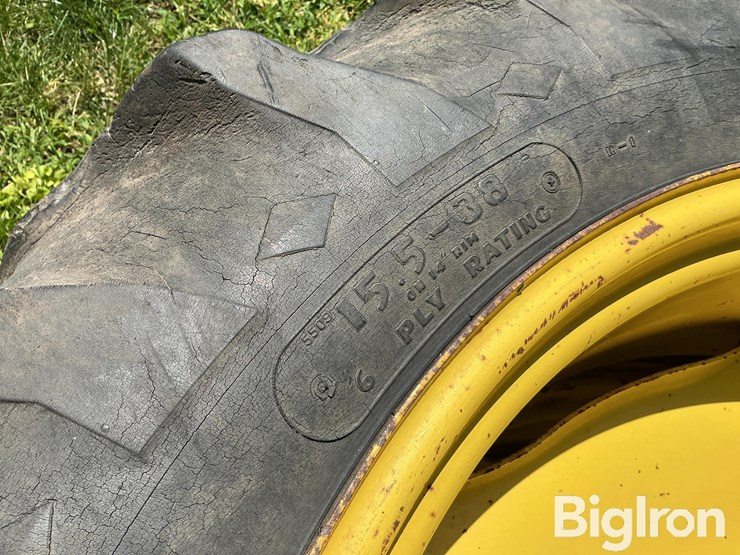 john-deere-15-image-11