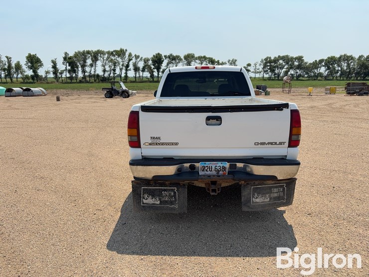 2002-chevrolet-silverado-1500-image-6