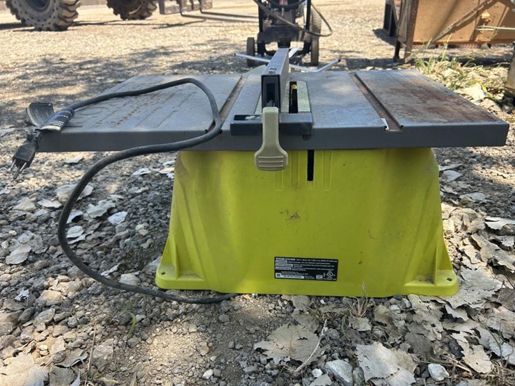 #90-•-ryobi-10"-table-saw-image-5