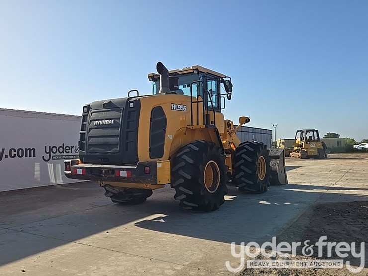 2019-hyundai-hl955-image-5