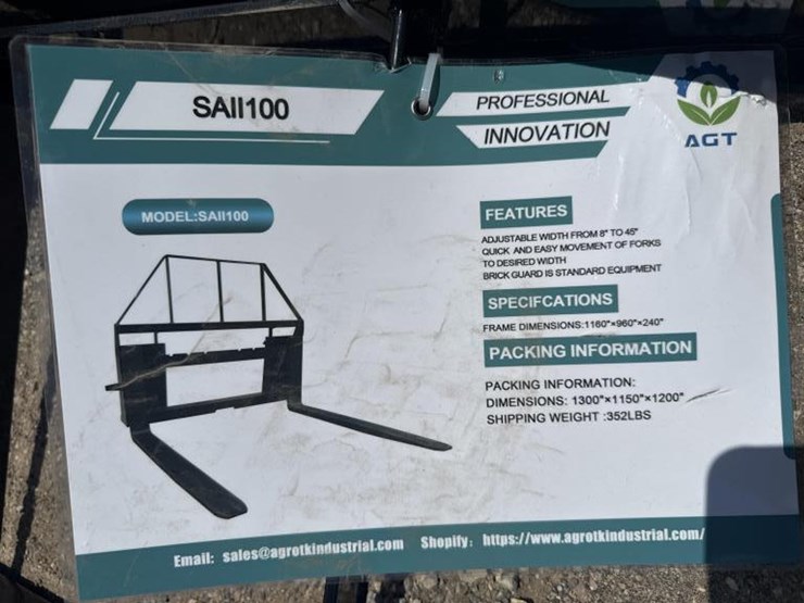 #55-•-skid-steer-48"-adjustable-forks-image-2