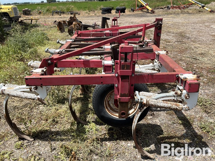 wil-rich-4400-image-4