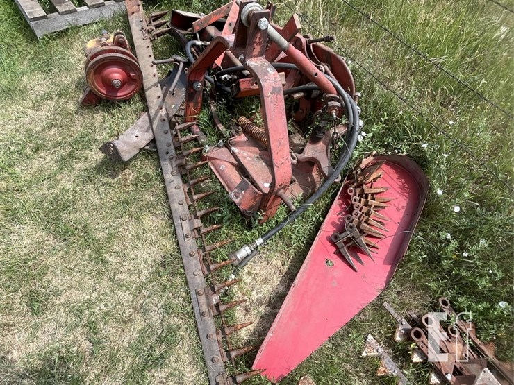 case-ih-1300-image-3
