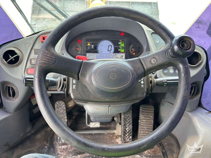 2016-kawasaki-80z7-articulated-wheel-loader-image-32