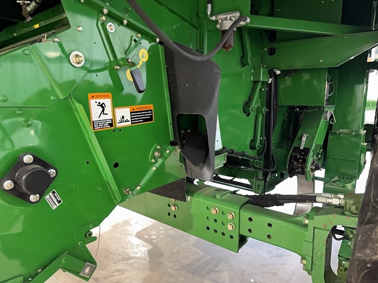 2010-john-deere-9670-sts-image-131