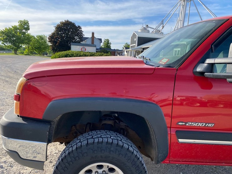 2005-chevrolet-2500-image-7