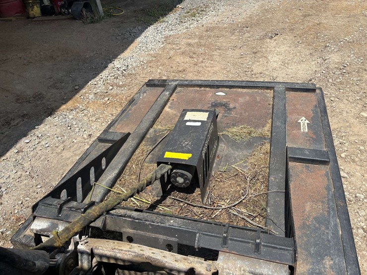 72''-brush-cutter-for-skid-steer-image-5