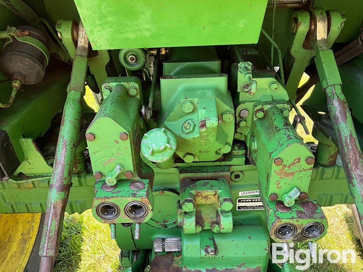 john-deere-4240-image-14