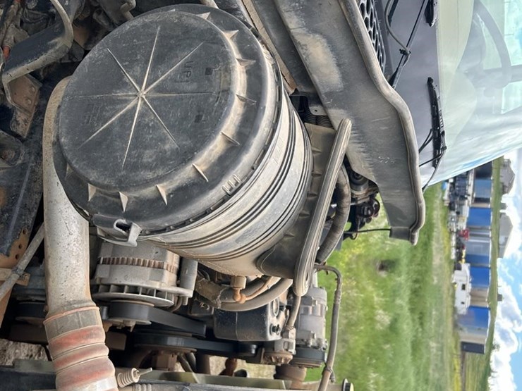 2003-international-durastar-4300-image-57