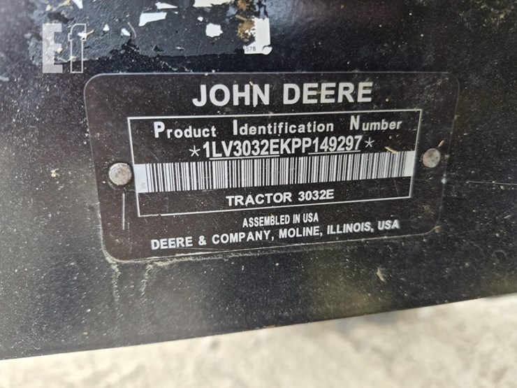 john-deere-3032e-image-15