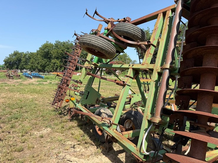 john-deere-726-image-5