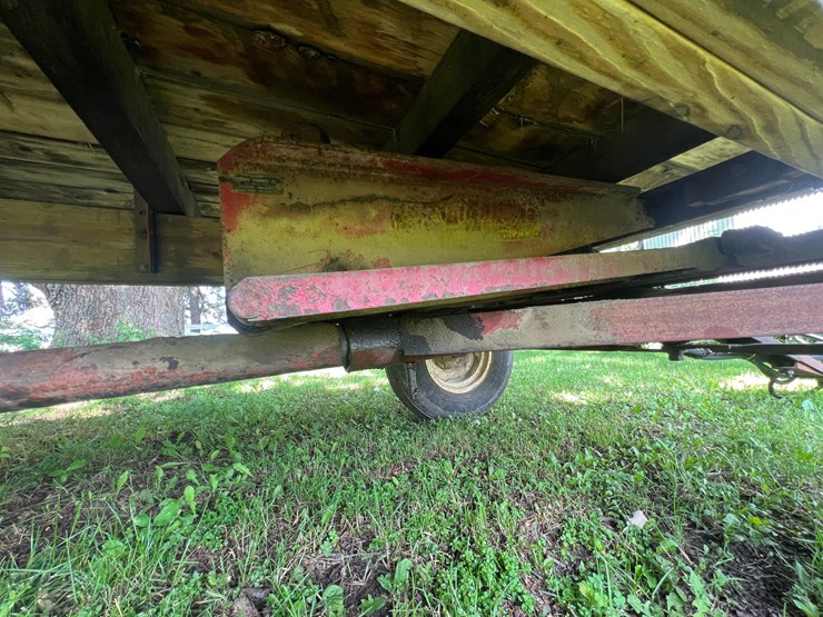 #9924-•-hydraulic-wooden-dump-wagon-image-6
