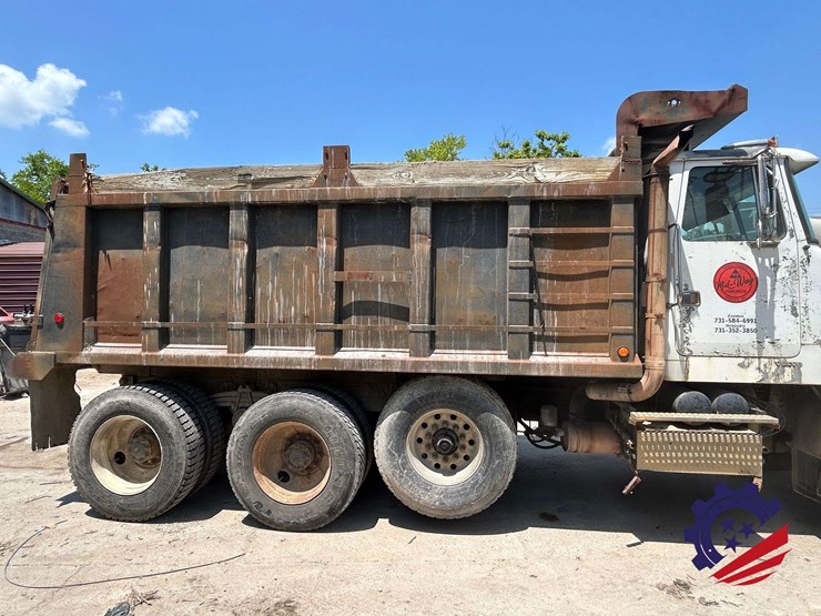 1999-volvo-truck-vnm84-tri-axle-dump-truck-image-29