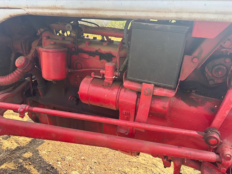 ford-8n-image-9