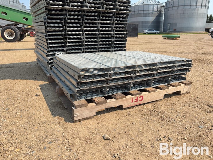 galvanized-catwalk-decking-image-14