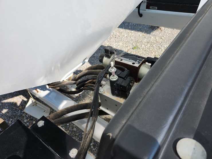 par-kan-grain-weigh-buggy-image-15