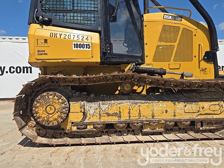 caterpillar-d5k2-image-16