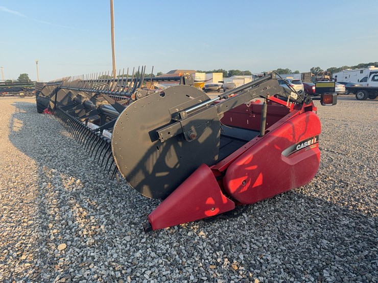 2014-case-ih-3162-image-49