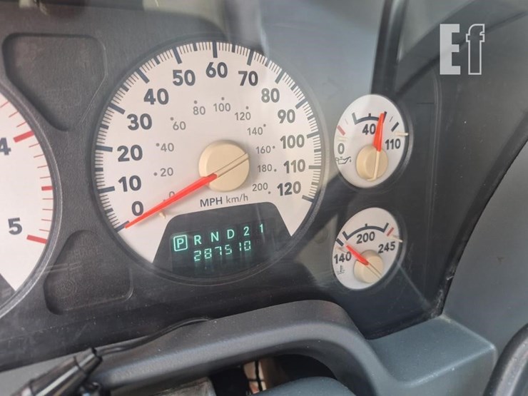 2006-dodge-ram-3500-image-18