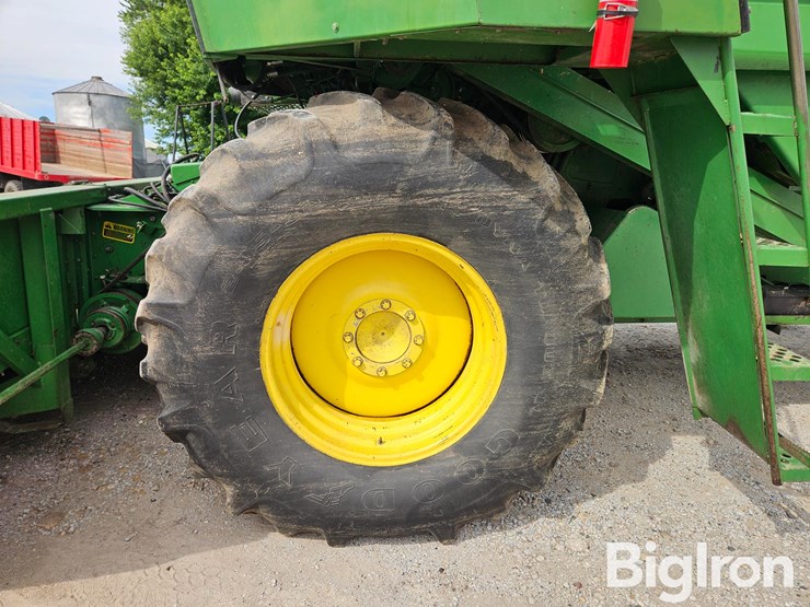 1983-john-deere-7720-image-9