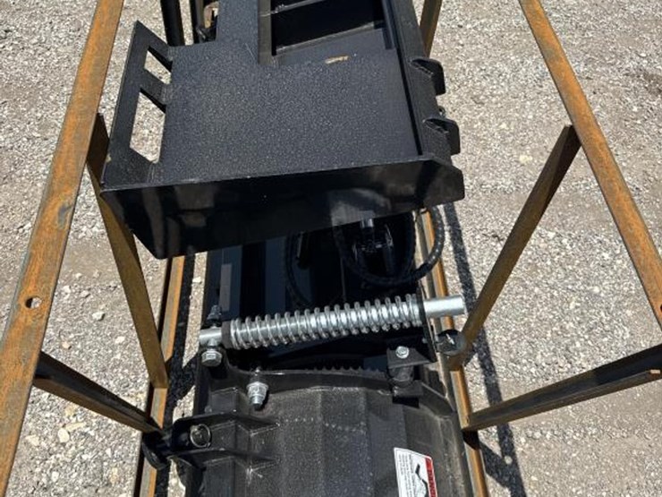 #61-•-skid-steer-&-3-point-dozer-blade-84"---mower-king-image-2