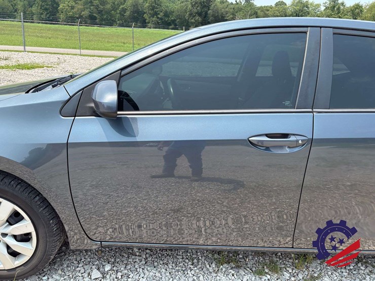 2015-toyota-carolla-l/le-image-13