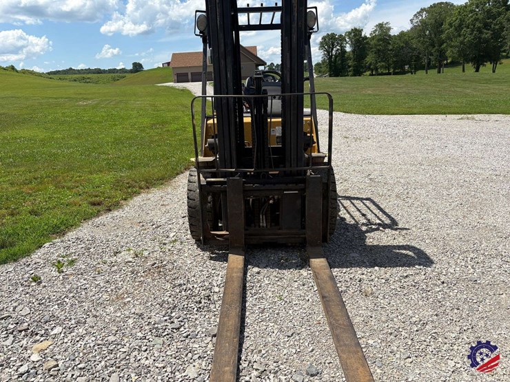 caterpillar-gp30n-image-10