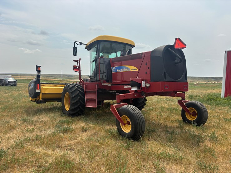 2013-new-holland-h8060-image-7