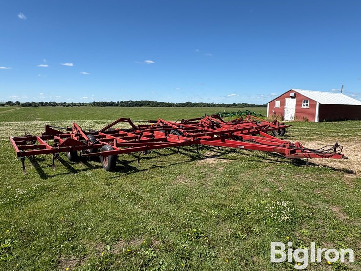 case-ih-4900-image-3
