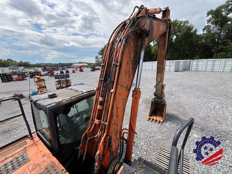 2018-hitachi-zx300-lc-6n-image-79