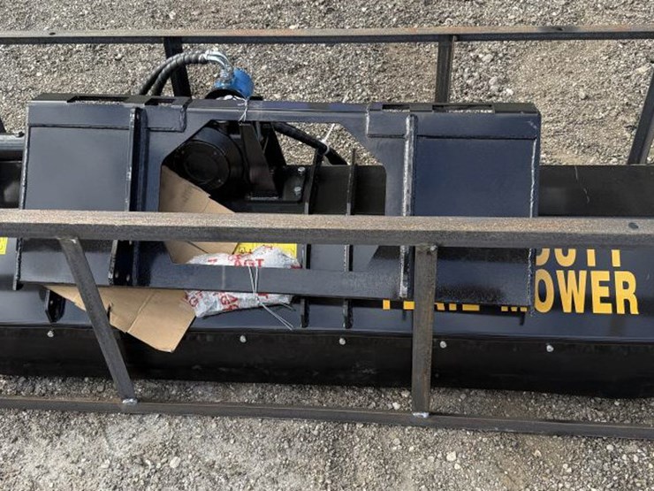 #25-•-skid-steer-77"-flail-mower-image-4