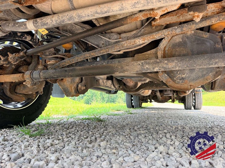 2019-ford-f550-xl-image-119