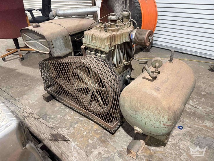 binks-gasoline-air-compressor-image-1