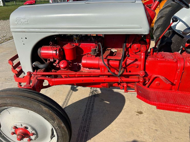 ford-8n-image-7