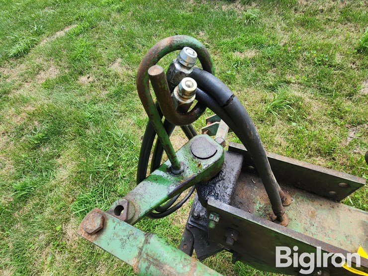 john-deere-450-image-10