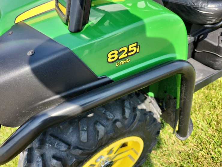 2012-john-deere-gator-image-2