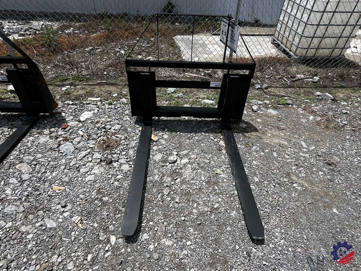 unused-2026-mower-king-sa-skid-steer-forks-attachment-image-2
