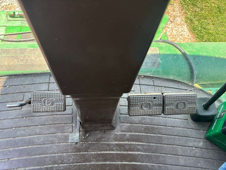 1995-john-deere-9500-image-22