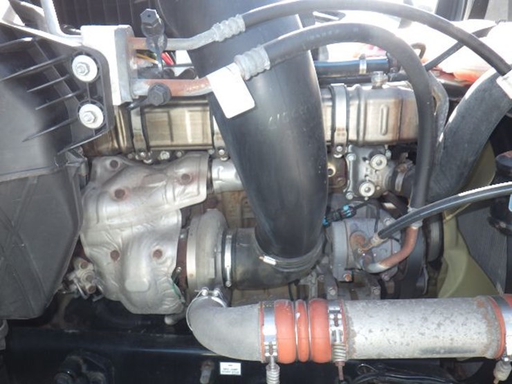 2020-freightliner-cascadia-126-image-32