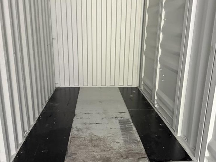 #40-•-40'-high-cube-conex/-shipping-container---one-trip-image-9