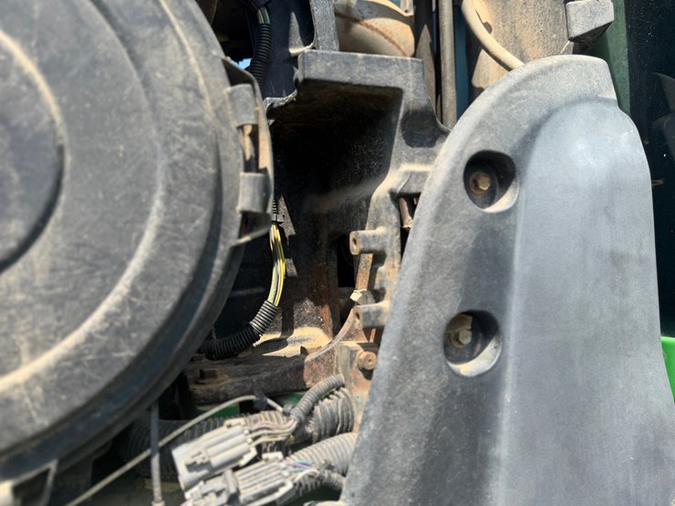 2007-john-deere-8430-image-47