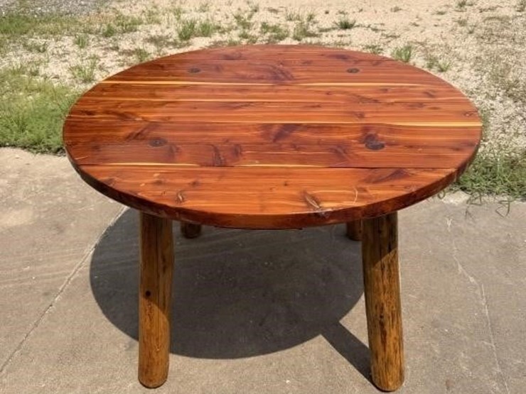 ms2---handmade-table-and-chair-set-image-3